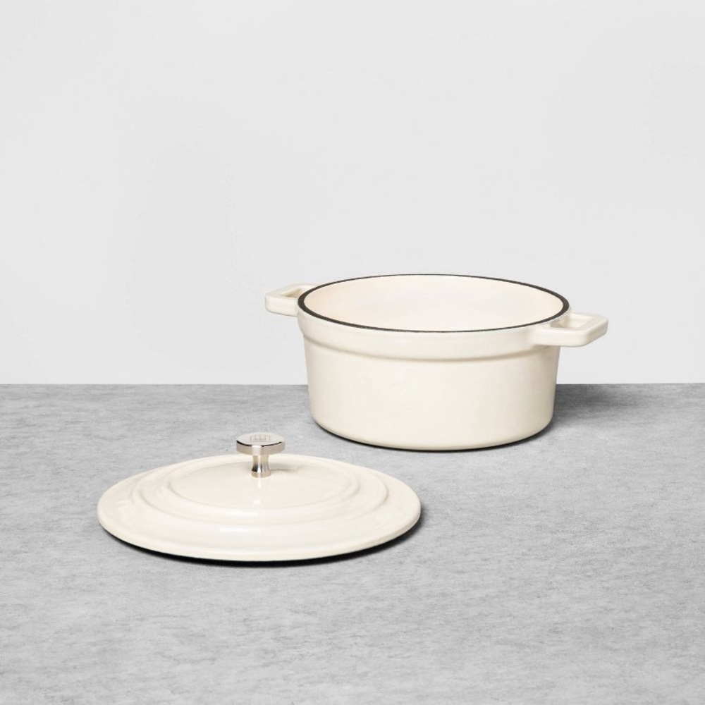 HEARTH & HAND NWT 0.5qt enameled cast iron Dutch oven -cream
